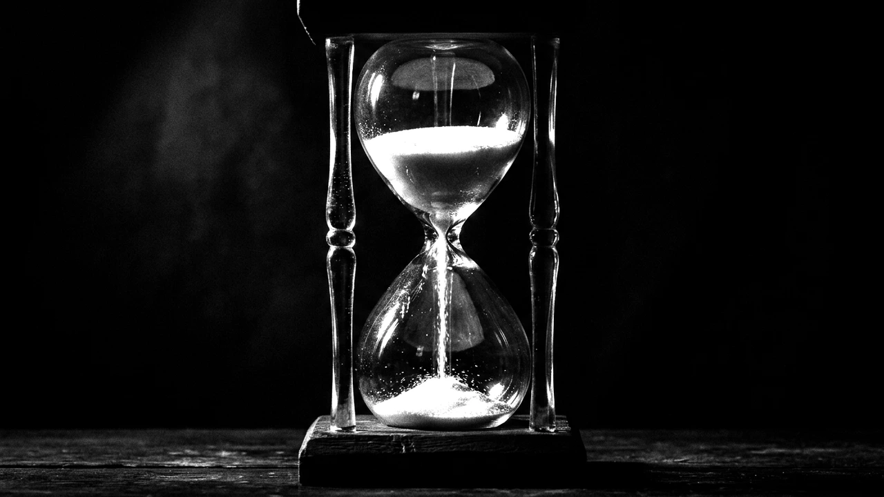 Minimalismo Financeiro: O Caminho Prático para Comprar sua Liberdade de Tempo e Paz Mental
